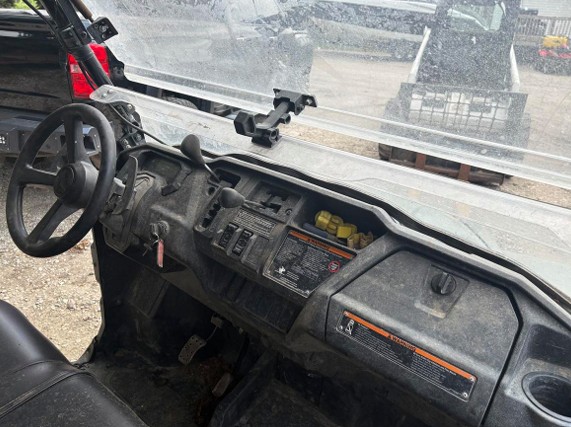 2022 Honda Pioneer 1000 UTV - Image 5