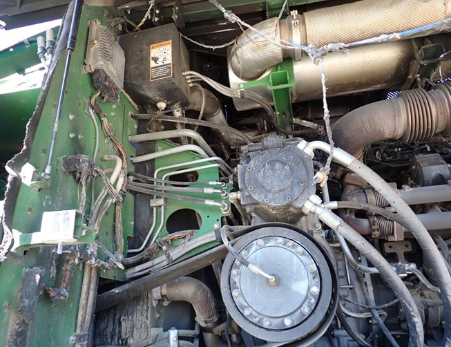 2022 John Deere 9900 Forage Harvester - Image 14