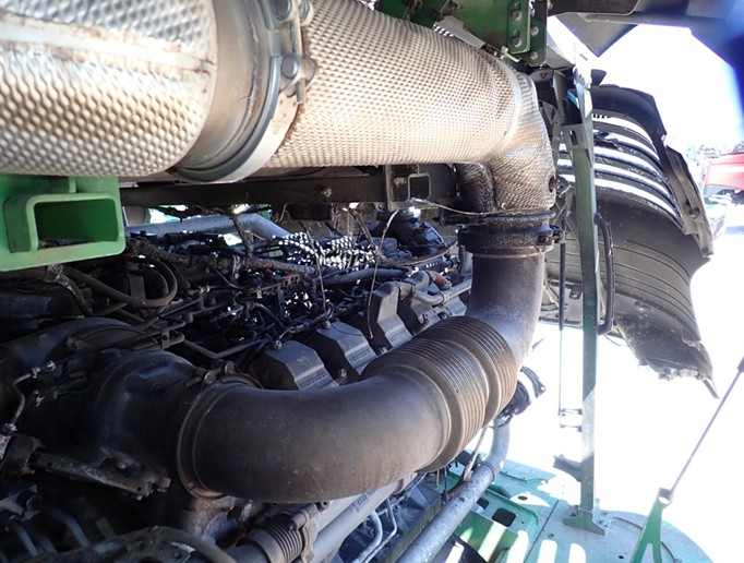 2022 John Deere 9900 Forage Harvester - Image 21