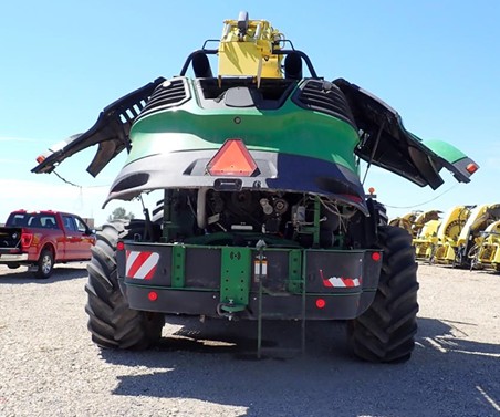 2022 John Deere 9900 Forage Harvester - Image 3