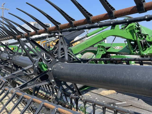 2022 John Deere HD50R Header and Trailer - Image 30