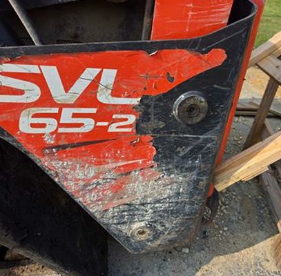 2022 Kubota SVL65-2 Skid Steer - Image 11