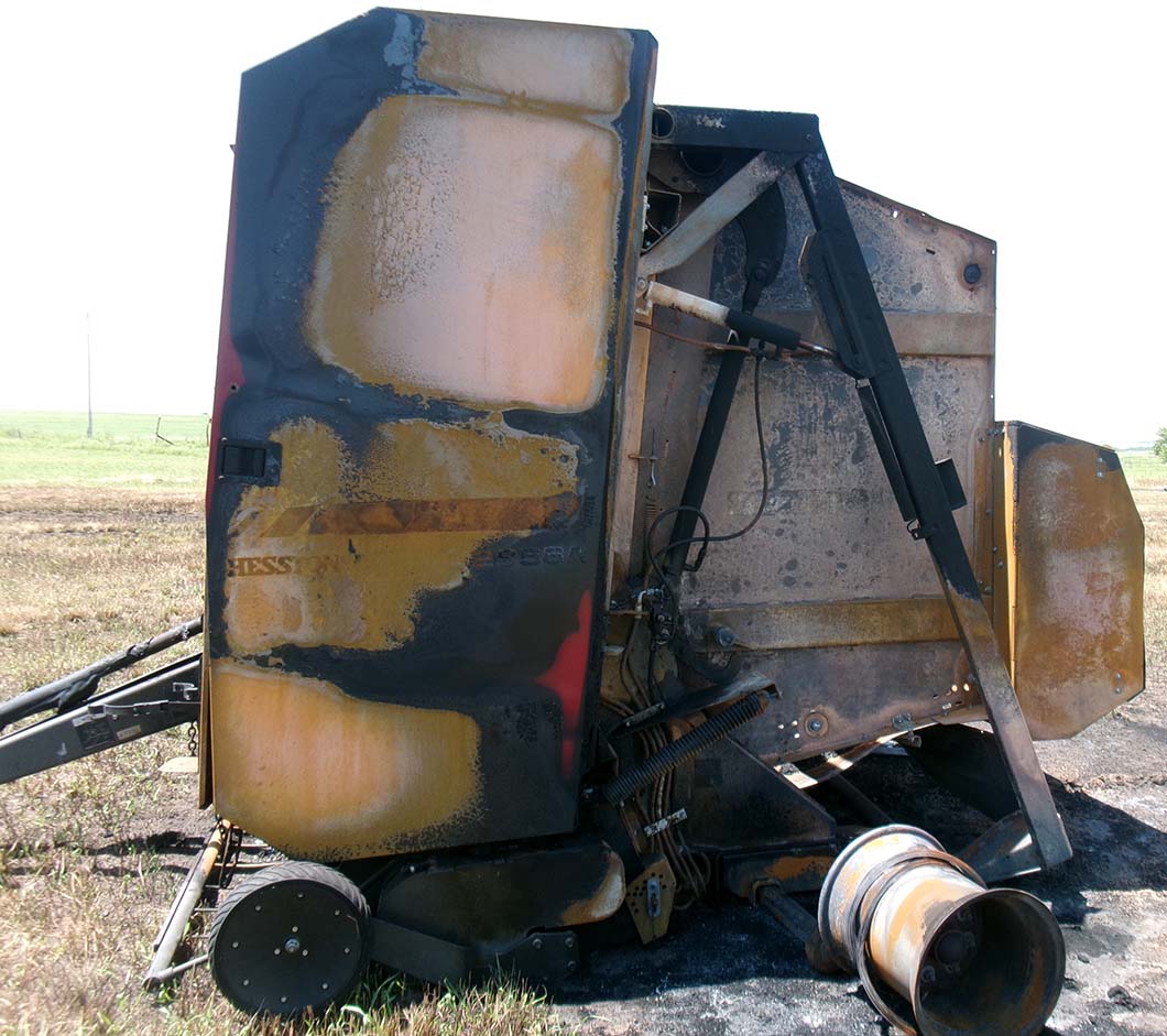 2022 Massey Ferguson 2956A Baler - Image 3