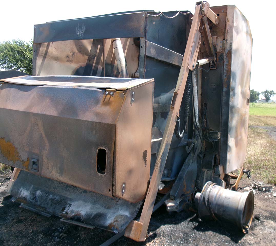2022 Massey Ferguson 2956A Baler - Image 5