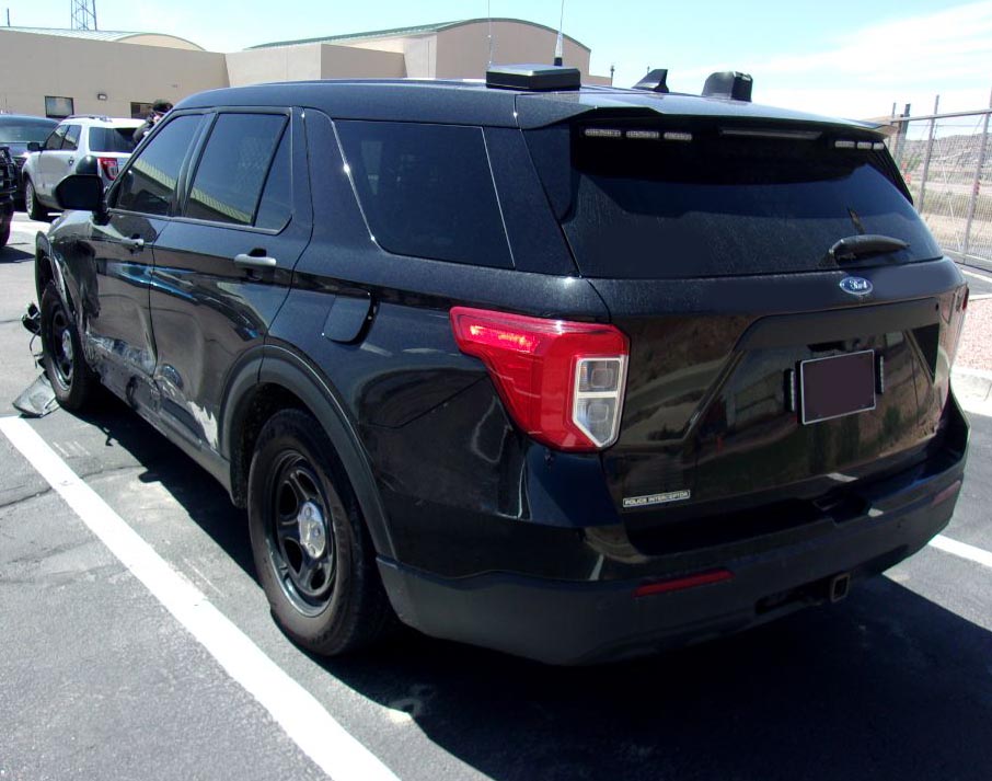 2023 Ford Explorer Police Interceptor - Image 2