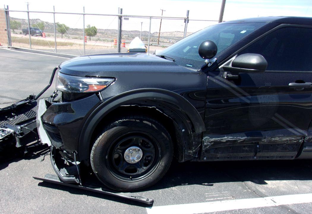 2023 Ford Explorer Police Interceptor - Image 6