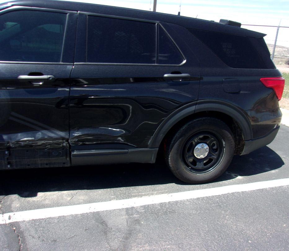2023 Ford Explorer Police Interceptor - Image 8