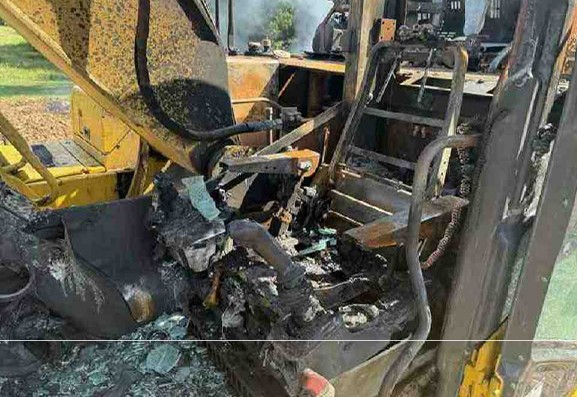 2023 Komatsu PC210LC-11 Excavator - Image 28