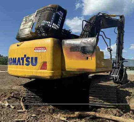 2023 Komatsu PC210LC-11 Excavator