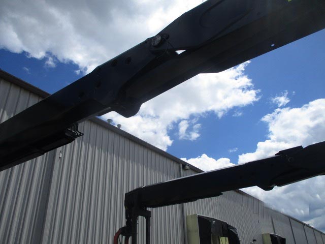 2023 Mack Granite 6X4 Boom Truck - Image 8