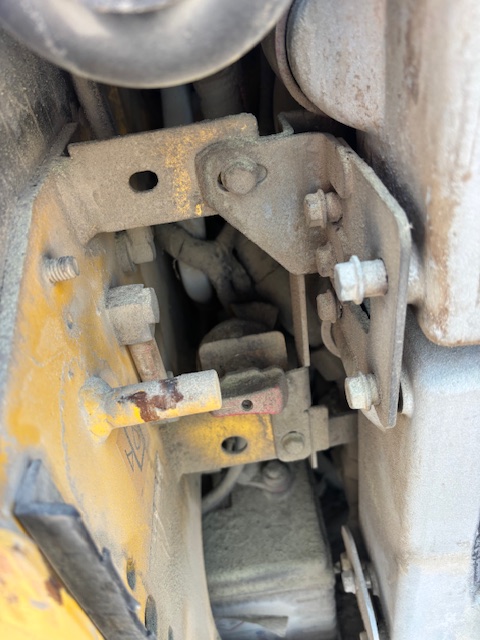 2023 New Holland L320 Skid Steer - Image 12