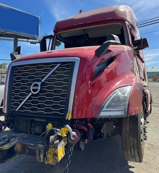 2023 Volvo VNL 760 - Image 7
