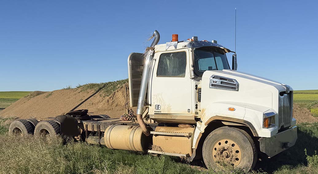 2023 Western Star 4700 - Image 5