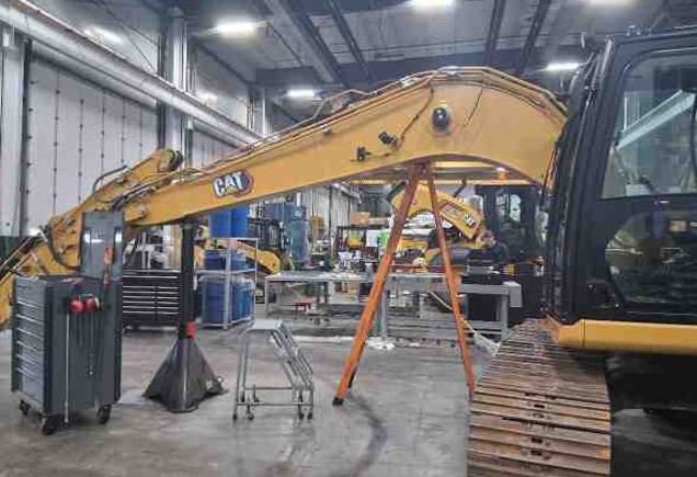 2024 Caterpillar 313 Excavator - Image 2