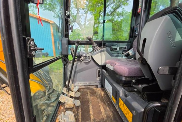 2024 SANY SY35U Excavator - Image 10