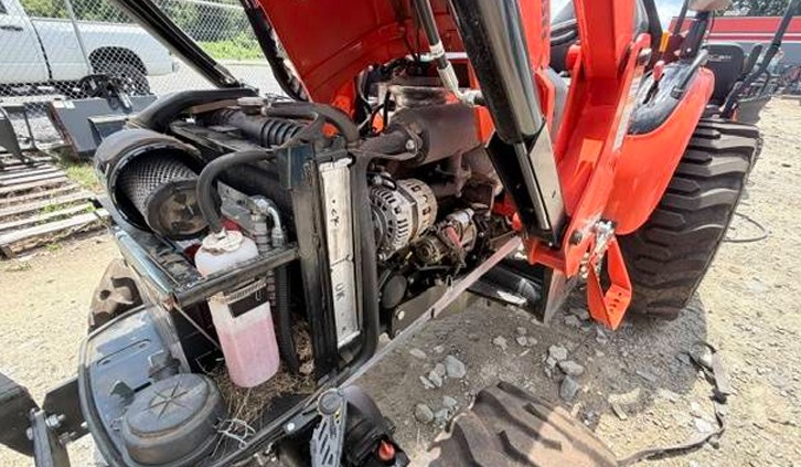 2025 Badboy 3026H Tractor - Image 12