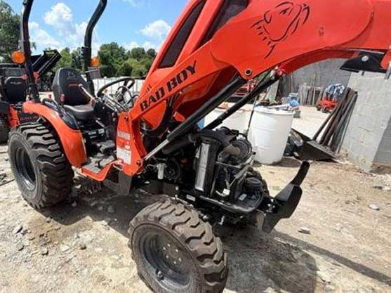 2025 Badboy 3026H Tractor - Image 3