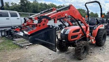 2025 Badboy 3026H Tractor - Image 5