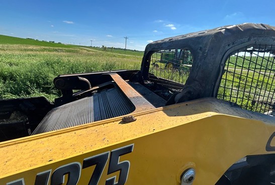 2025 Gehl V275 Skid Steer - Image 20