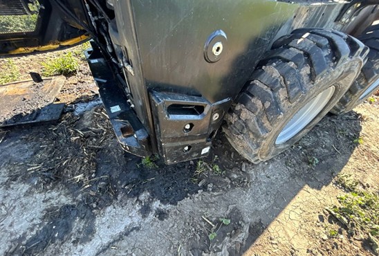 2025 Gehl V275 Skid Steer - Image 24