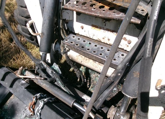 2009 Bobcat S250 Skid Steer - Image 5