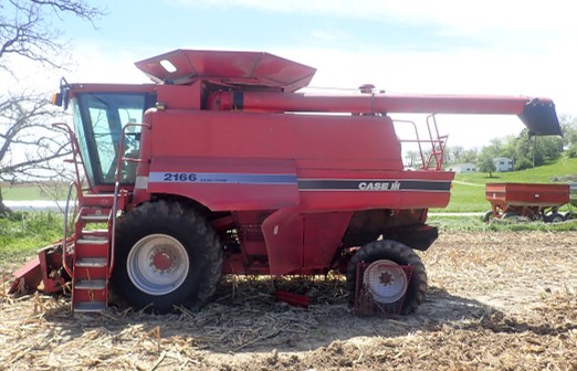 1995 CASE IH 2166 Combine