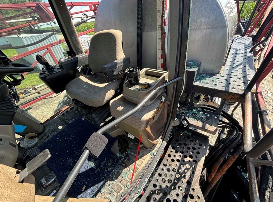 2007 Case IH Patriot 4420 Sprayer - Image 12