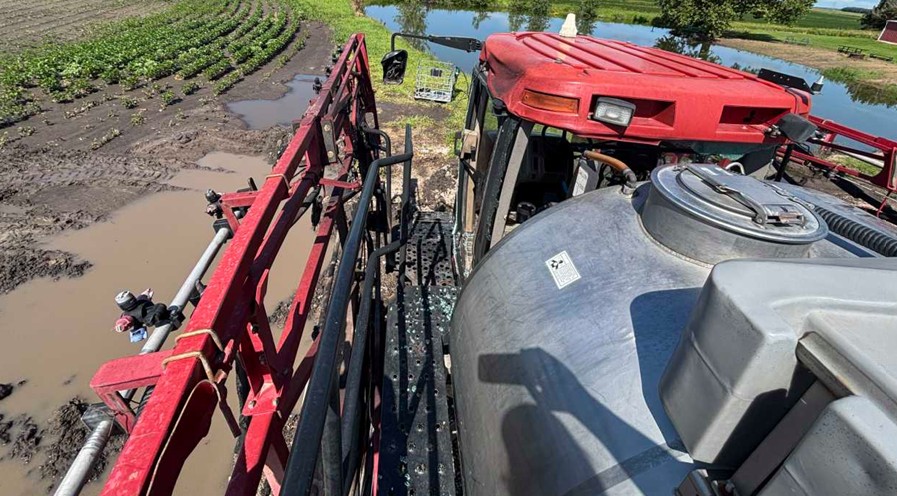 2007 Case IH Patriot 4420 Sprayer - Image 15
