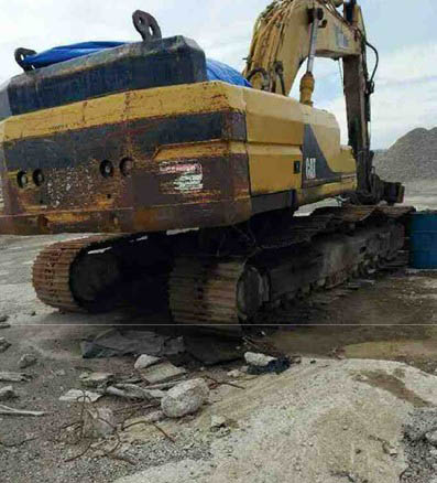 2002 Caterpillar 345B Excavator - Image 4