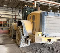2017 Caterpillar 980 Wheel Loader - Image 10