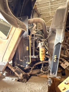2017 Caterpillar 980 Wheel Loader - Image 3