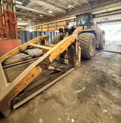 2017 Caterpillar 980 Wheel Loader - Image 4