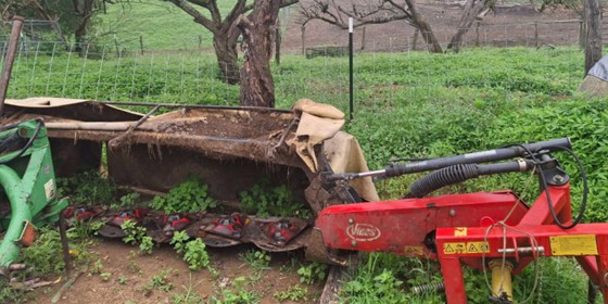 2008 Kverneland Group CM2400 Mower