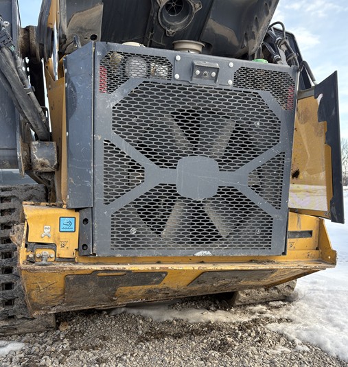 2024 Deere 331 P Skid Steer - Image 3