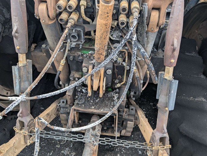 2020 John Deere 6175M Tractor & 2018 New Holland 316 Discbine - Image 34
