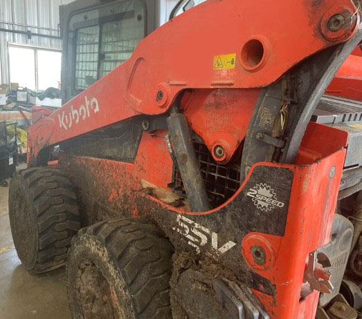 2022 Kubota SSV75 Skid Steer - Image 5