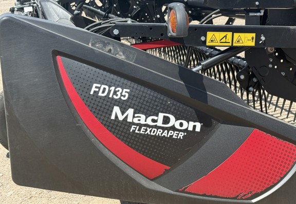 2019 MacDon FD135 FlexDraper Header - Image 6