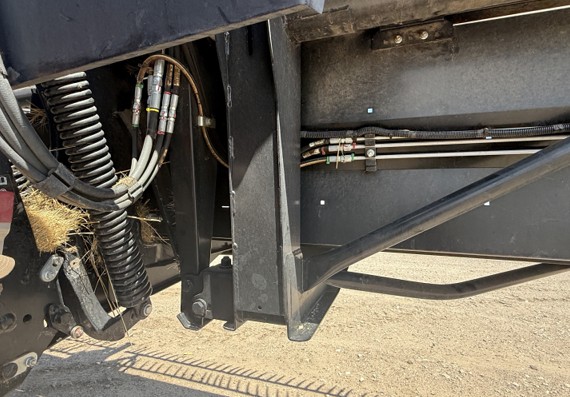 2019 MacDon FD135 FlexDraper Header - Image 7