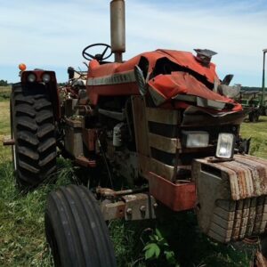 Massey Ferguson 1100 Tractor