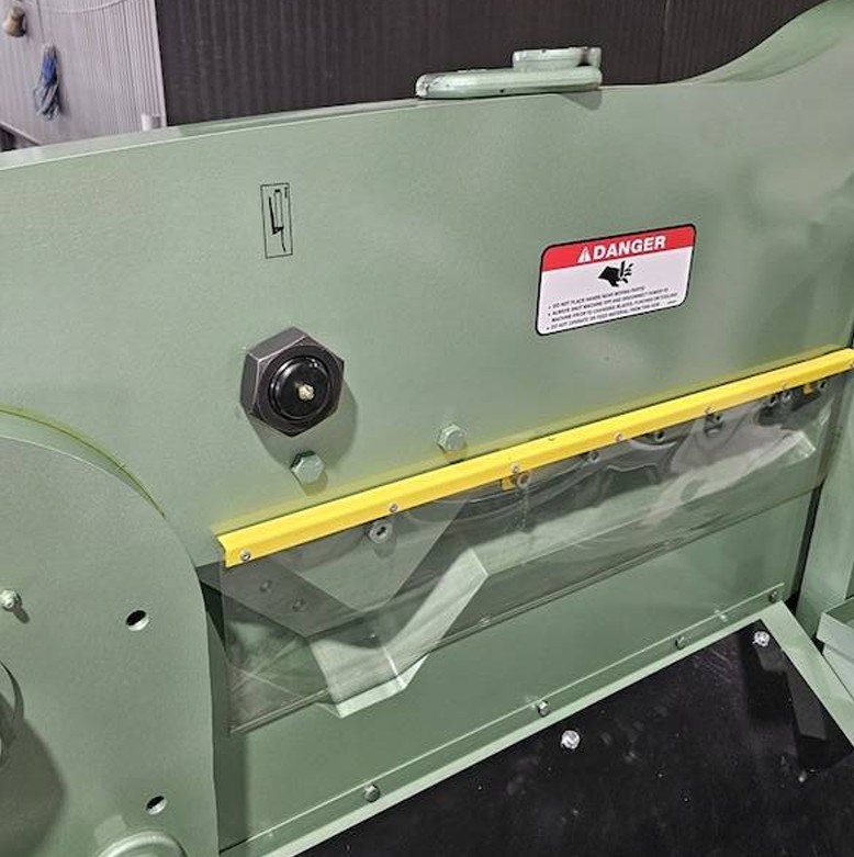 Piranha P110 Ironworker - Image 22