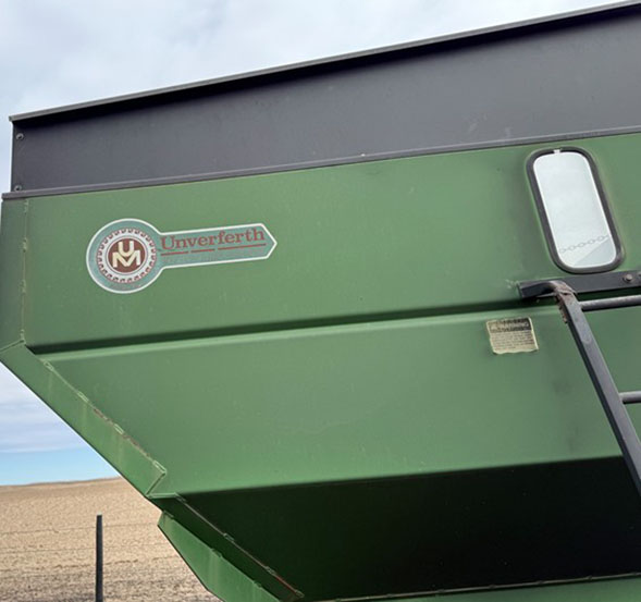 Unverferth Grain Cart - Image 2