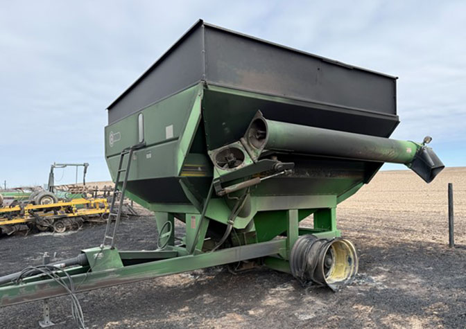 Unverferth Grain Cart