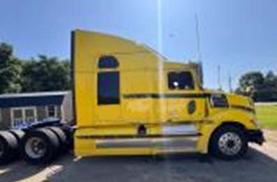 2018 Western Star 5700 - Image 6