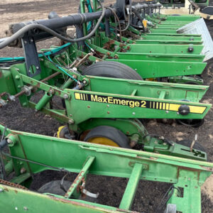 John Deere 7300 Planter