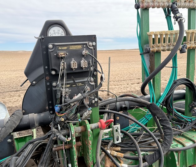 John Deere 7300 Planter - Image 3