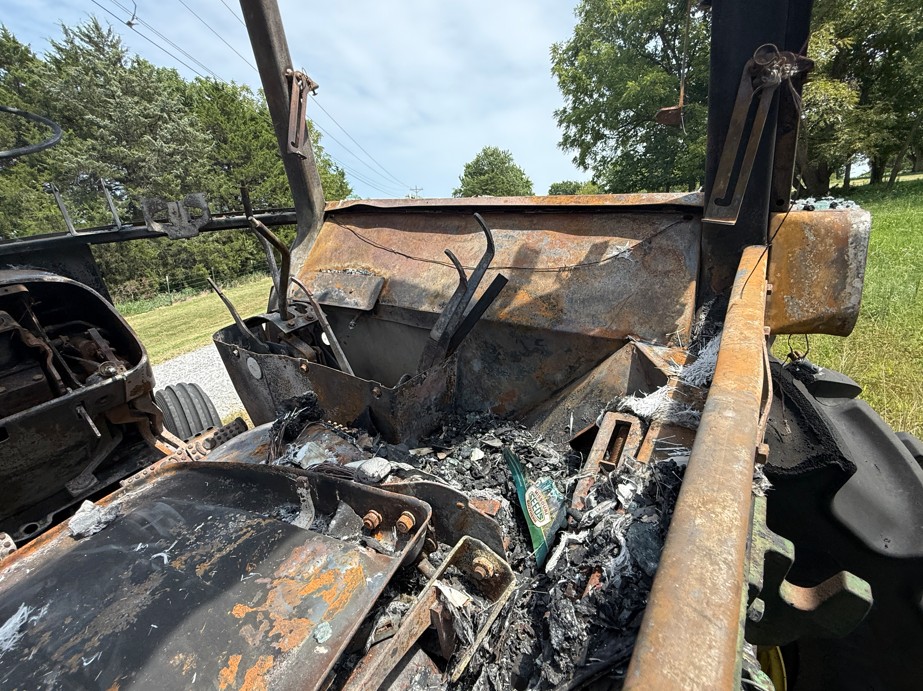 1976 John Deere 4630 Tractor - Image 2
