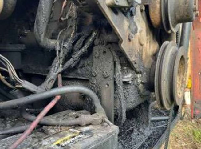 1986 Bobcat 843 Skid Steer - Image 21