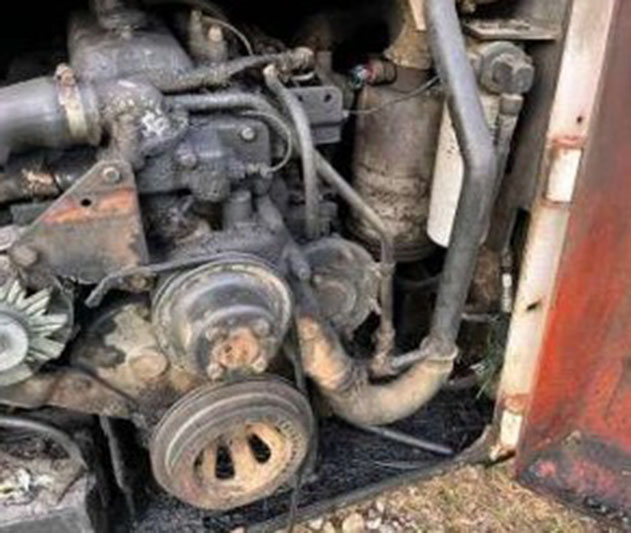 1986 Bobcat 843 Skid Steer - Image 25