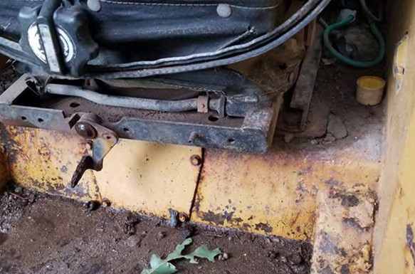1986 Caterpillar D4H Dozer - Image 18
