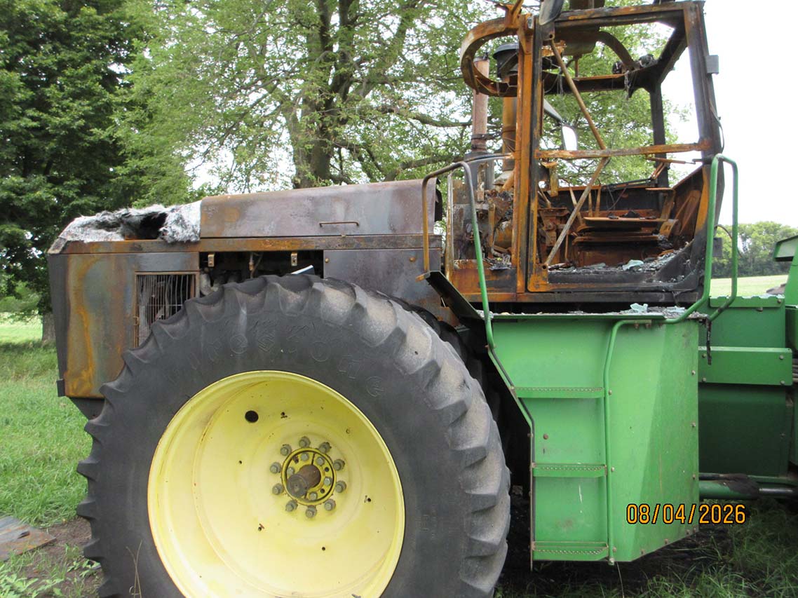 1996 John Deere 8770 Tractor - Image 9